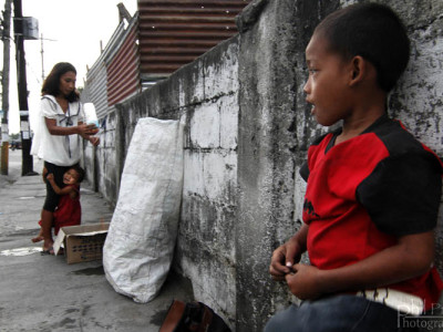 Bambini di strada nelle Filippine
